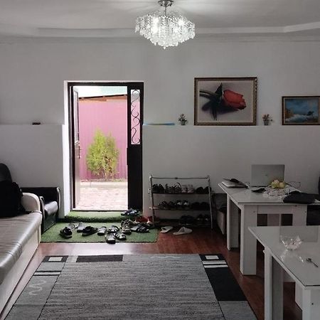 Nomadstan Capsule Hostel Karakol Εξωτερικό φωτογραφία
