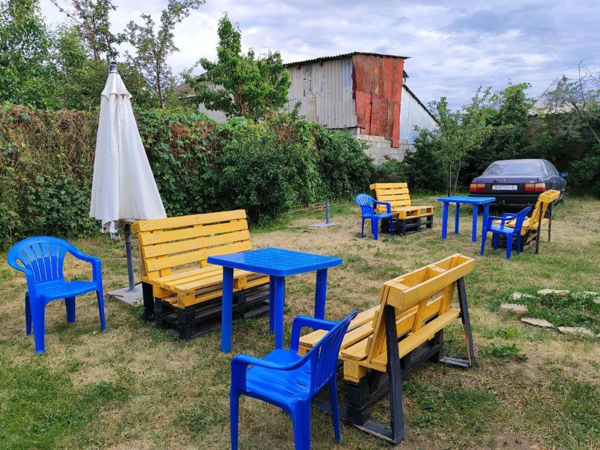 Nomadstan Capsule Hostel Karakol Εξωτερικό φωτογραφία