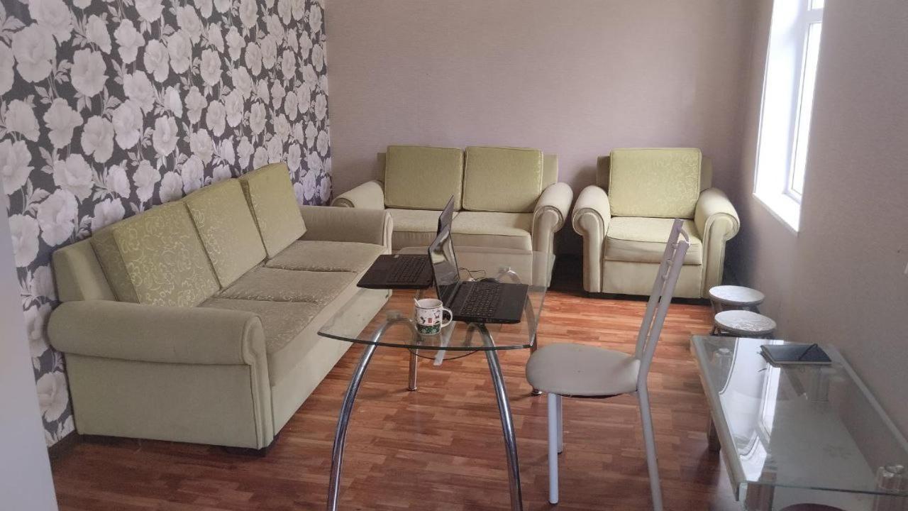Nomadstan Capsule Hostel Karakol Εξωτερικό φωτογραφία