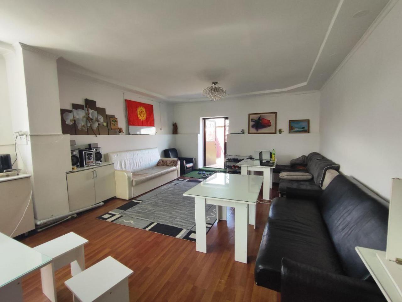 Nomadstan Capsule Hostel Karakol Εξωτερικό φωτογραφία